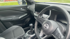 Nissan Juke 1.0 DiG-T N-Connecta 5dr Petrol Hatchback
